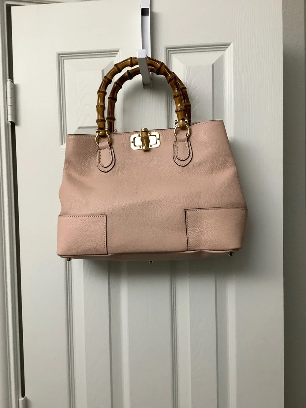 Bamboo-Handle Pink Genuine Leather Tote made in Italy